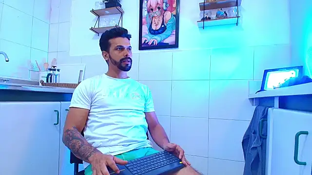 Živý XXX chat max_ashley_mds