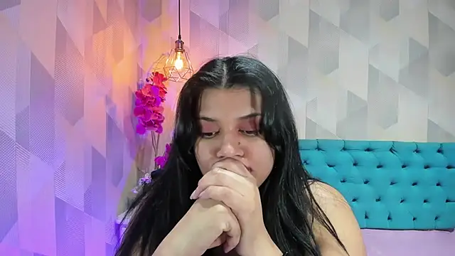 Chatroom XXX en direct de LindaBreeS