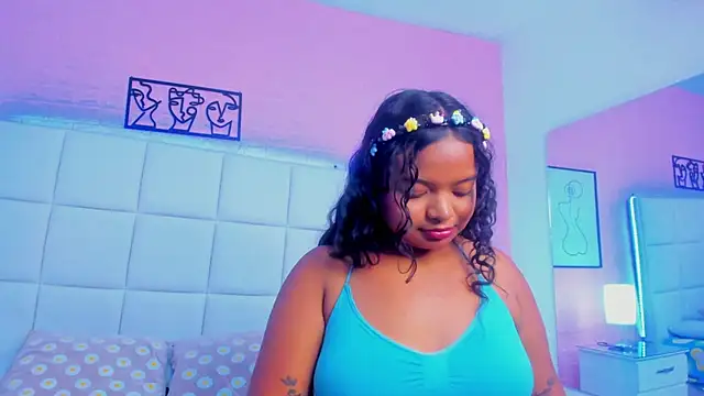Chatroom XXX en direct de kyliee_moore_