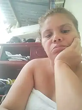 Zafiro_MD Adlı Modelin Canlı XXX Sohbeti
