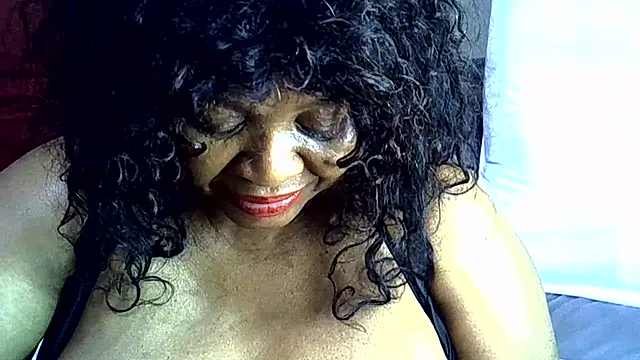 Chatroom XXX en direct de Ebony_Cougar