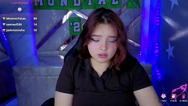 Chat XXX en directo de mia_foster_t