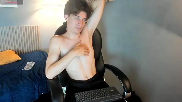 Chat XXX ao vivo de Marcoviolet