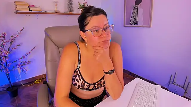 Chanelll_Taylorr_ Live XXX Chat
