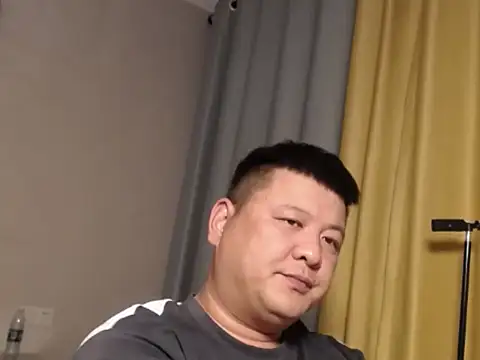 Chat XXX ao vivo de zhang1118