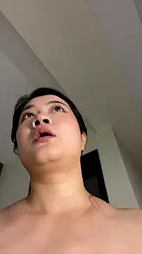 mo-mo-69 Live XXX-Chat