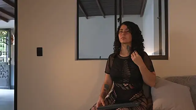 Онлайн чат XXX Estefania_Velez