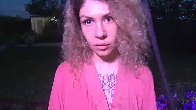 Olyviaa Adlı Modelin Canlı XXX Sohbeti