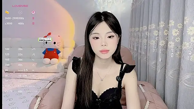 QiQiQi_ Live XXX-Chat