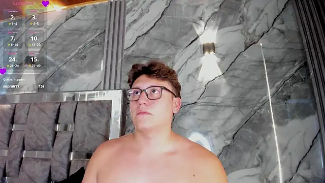 Chat +18 de Manson_and_Zoe ao vivo
