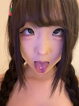 lelebaybay888's Live XXX Chat