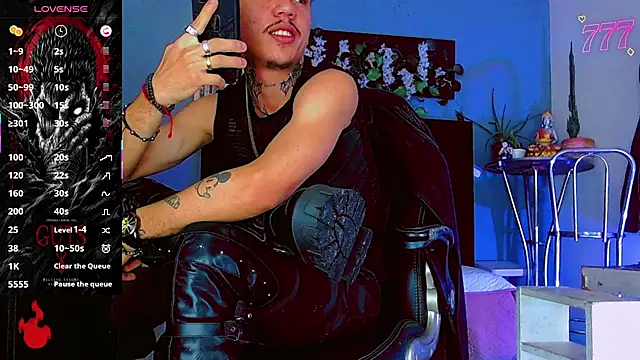 HannibalLester 라이브 XXX 채팅