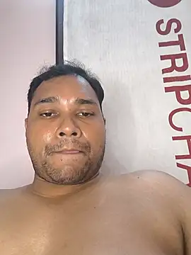 Chatroom XXX en direct de Naughty_Rohan_
