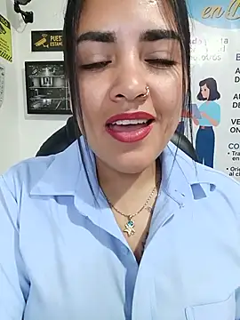 Chatroom XXX en direct de MAYE__13