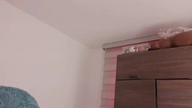 selene_red_ Adlı Modelin Canlı XXX Sohbeti