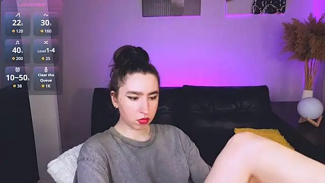 Lily_xBabe's Live XXX Chat