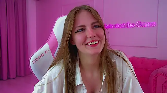 Chatroom XXX en direct de SofiaSarvains