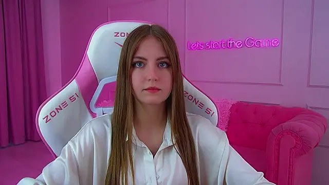 Chat XXX en directo de SofiaSarvains