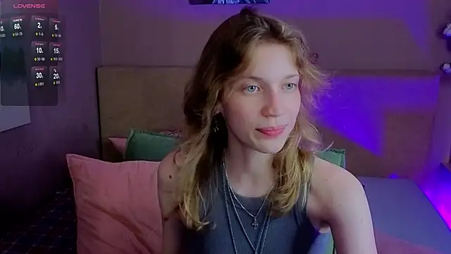 Chat XXX en directo de Emily_Cartex