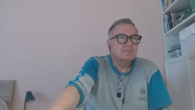 Chat +18 de YOU6me ao vivo