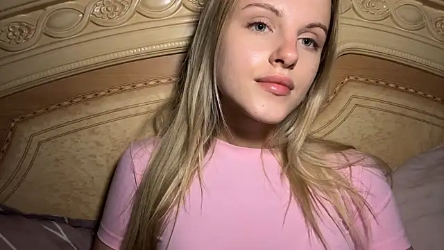 UnwedGrist Adlı Modelin Canlı XXX Sohbeti