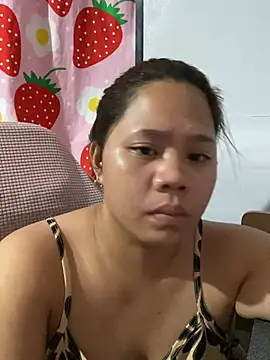 -CLARAMommy- Chat XXX live