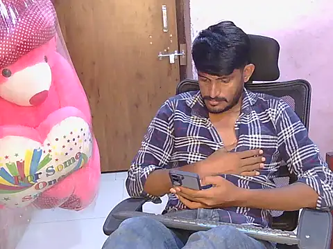 HotXKrish XXX чат на живо