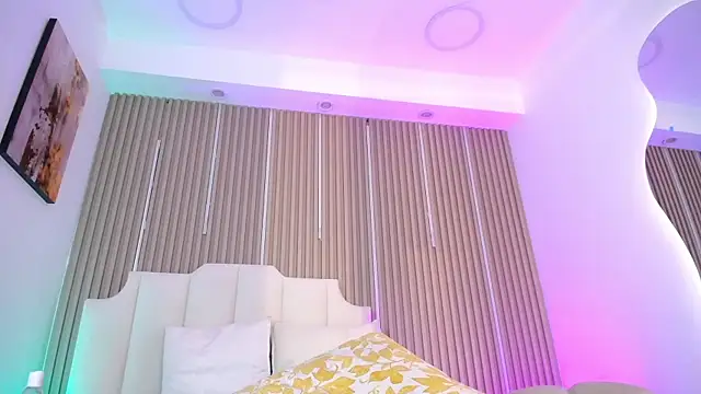Živý XXX chat AdrianStark_