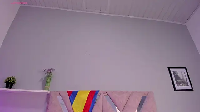 Eva-Millss' Live XXX Chat