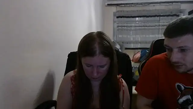 Chatroom XXX en direct de PeterAndJen