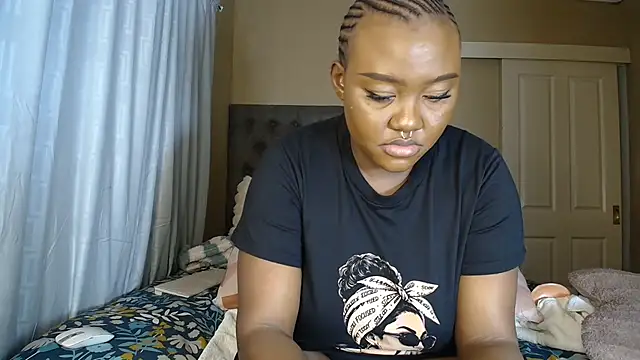 nanababe1's Live XXX Chat