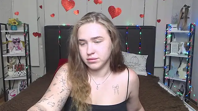 Chat +18 de LauraHlot ao vivo