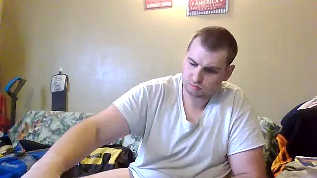 sexaddict_2424: онлайн-секс-чат