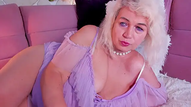 glamour_kitten Chat XXX in diretta
