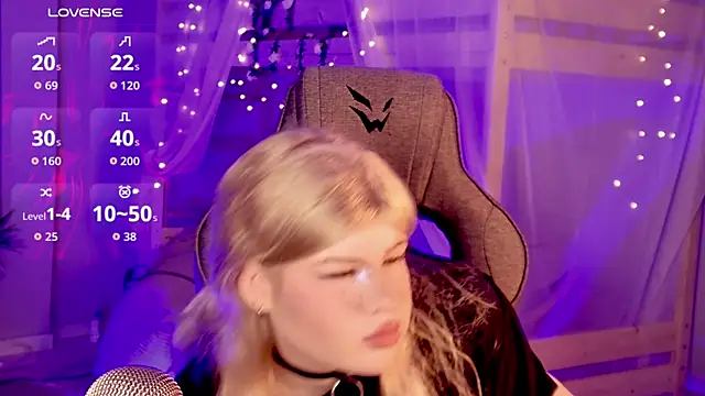 Chat XXX en directo de LilithNlsn