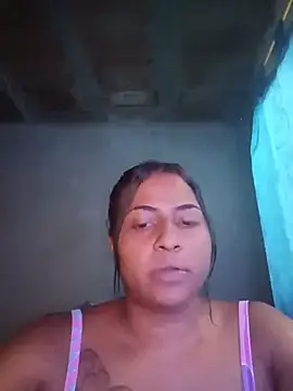 צ'אט XXX בשידור חי של Giselabrunette25