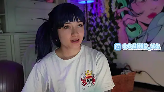 Sonnie_mami Adlı Modelin Canlı XXX Sohbeti