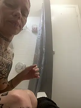 Toxii- – Naživo XXX chat