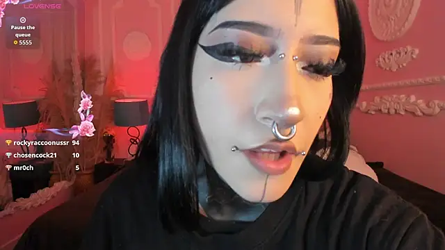 Kat_VonDe – Live XXX-chat