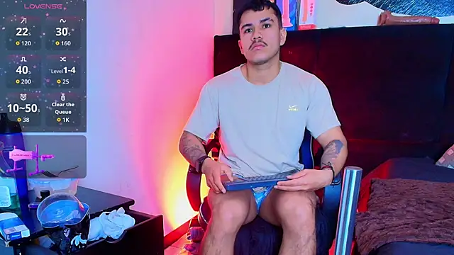 Chatroom XXX en direct de jeisonstark