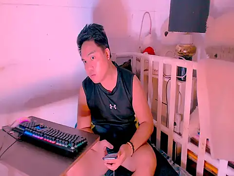 XXX chat uživo modela Hardking_69