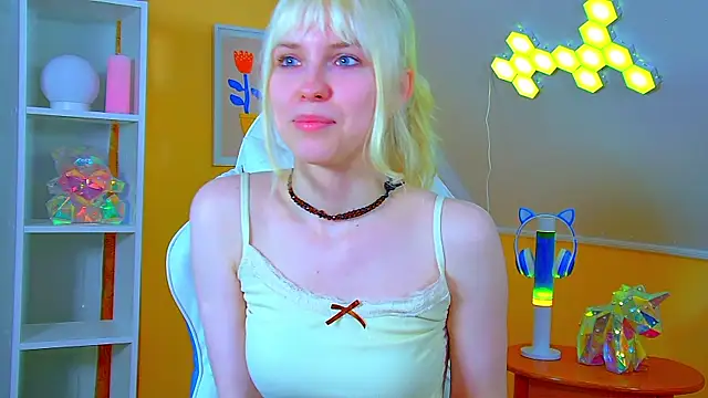 Chat +18 de HannahHollis ao vivo