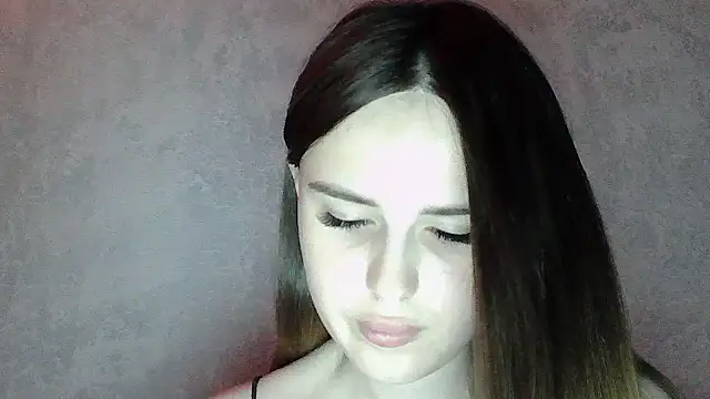 Chatroom XXX en direct de SweetLoraa