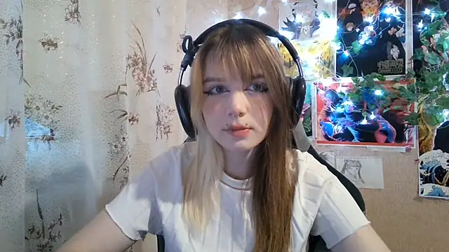 MilaTyan Live XXX-chat