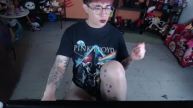 XXX chat uživo modela MissMiia2