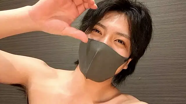 CHROME-kun925 live XXX chat
