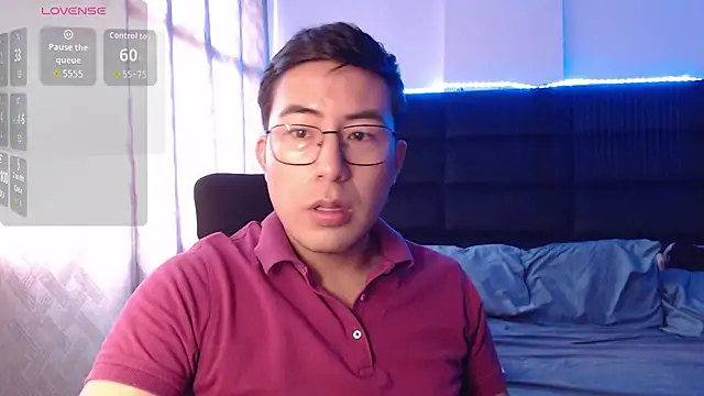 Chat +18 de andrewmhilton_ ao vivo