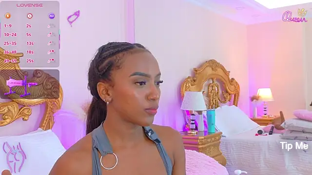 AshleyFerri Adlı Modelin Canlı XXX Sohbeti