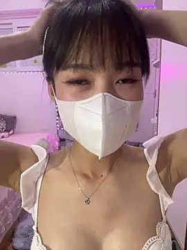 צ'אט XXX בשידור חי של Lov3lily