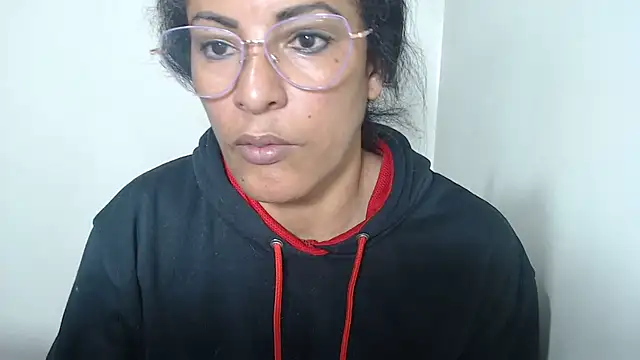 kateleyagrey élő XXX-chatje